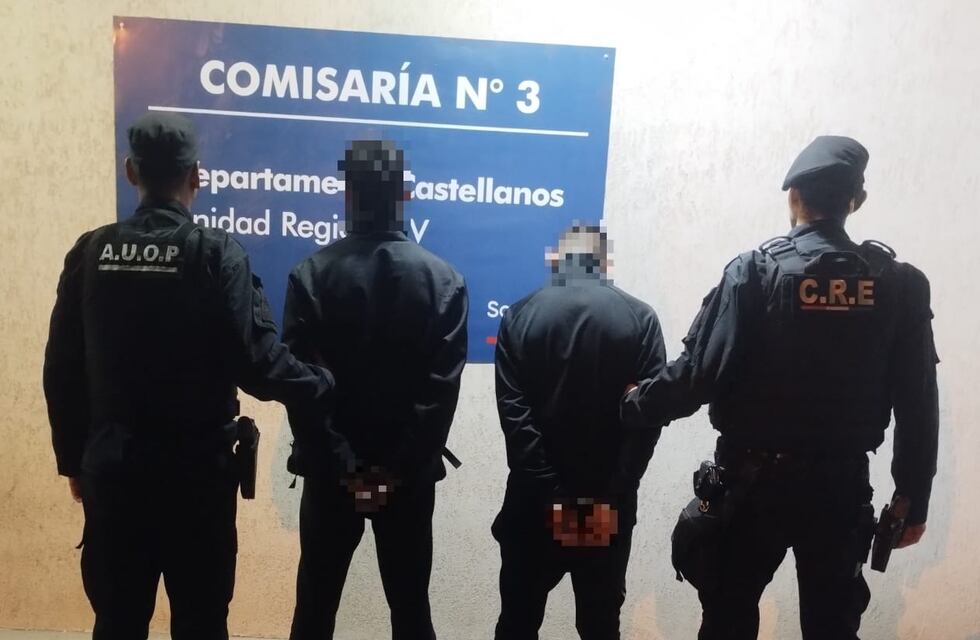 Sunchales: dos detenidos, acusados de robar un local de venta de ropa