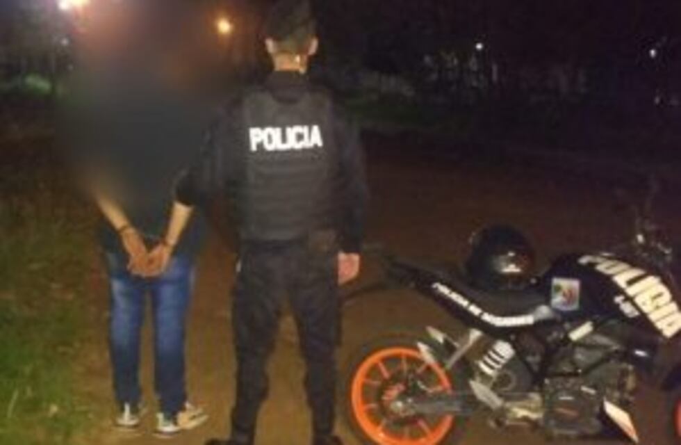 Por violencia contra su padre, terminó tras las rejas