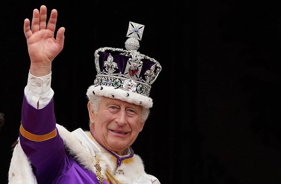 Internaron de urgencia al Rey Carlos III y hay preocupación por su salud: “Efectos secundarios”