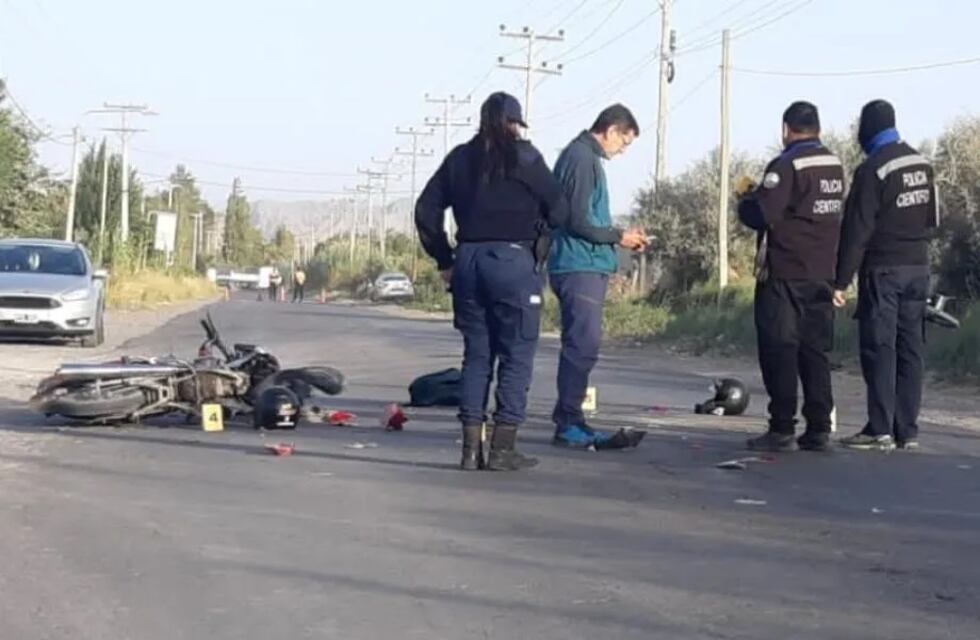 Falleció el motociclista que peleaba por su vida tras chocar contra un vehículo utilitario
