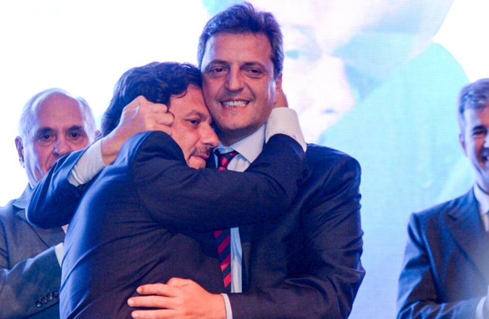 Sergio Massa fue el primero en felicitar a Gustavo Sáenz por su reelección en Salta