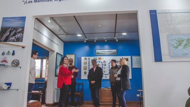El autor de “la Cuestión de Malvinas: Una hoja de ruta” visitó Pensar Malvinas