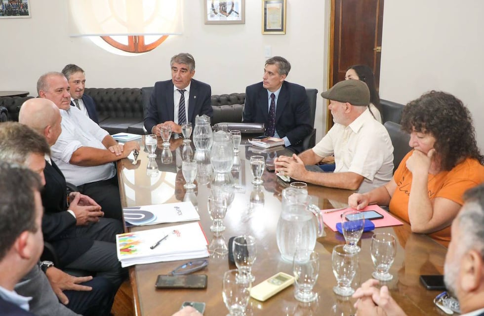 Paritaria 2024 en Santa Fe: UPCN y ATE aceptaron la oferta salarial de marzo