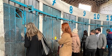 Los diputados provinciales recorrieron la unidad penitenciaria de Las Flores.