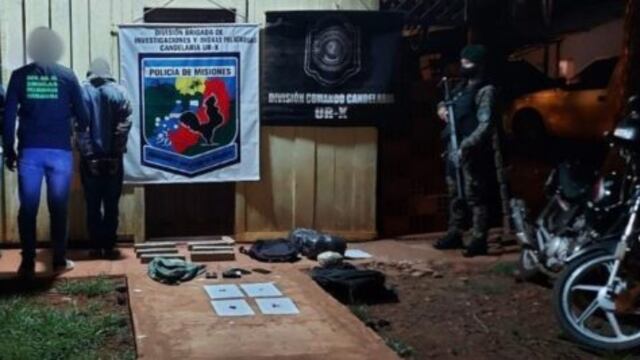 Fueron detenidos dos “moto-dealers” en Candelaria.