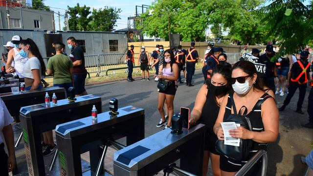 Inconvenientes con el canje de entradas en algunos eventos. (La Voz)