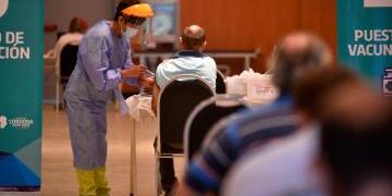 Prosigue la campaña de vacunación en la provincia, que superó largamnete los 100 mil casos.
