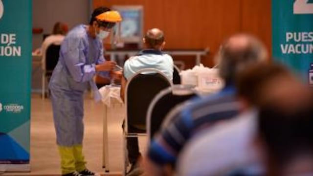 Prosigue la campaña de vacunación en la provincia, que superó largamnete los 100 mil casos.