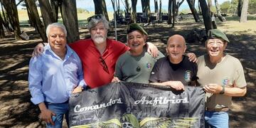 Tenía 29 cuando fue convocado, ostentaba el grado de Cabo Principal de la Infantería de Marina con capacitación de Comandos Anfibios
