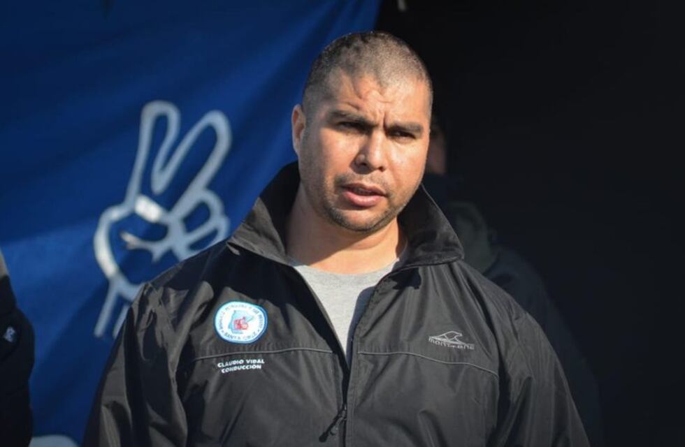 Gremio petrolero realiza reclamo a empresa AESA