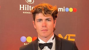 Marcos Ginocchio se llevó "el gatito" a Realeza del reality en los MTV MIAW 2023.