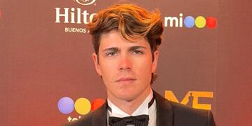 Marcos Ginocchio se llevó "el gatito" a Realeza del reality en los MTV MIAW 2023.