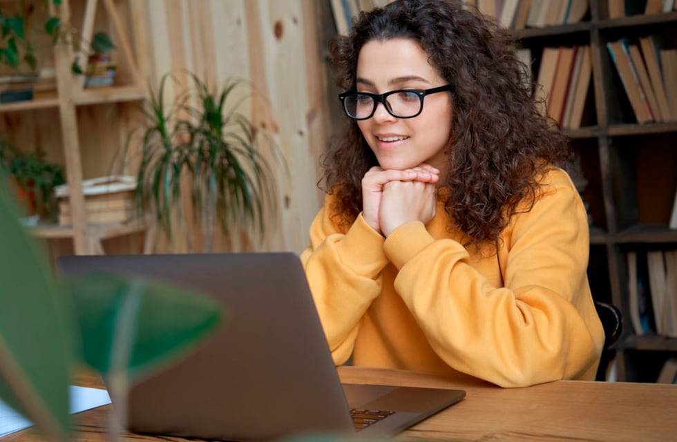 Mujeres programando: la Municipalidad de Córdoba lanzó cursos gratuitos en el mundo de la tecnología