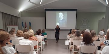 Gabriela Gibert brindó una charla en el marco de los 30 años de GAMA