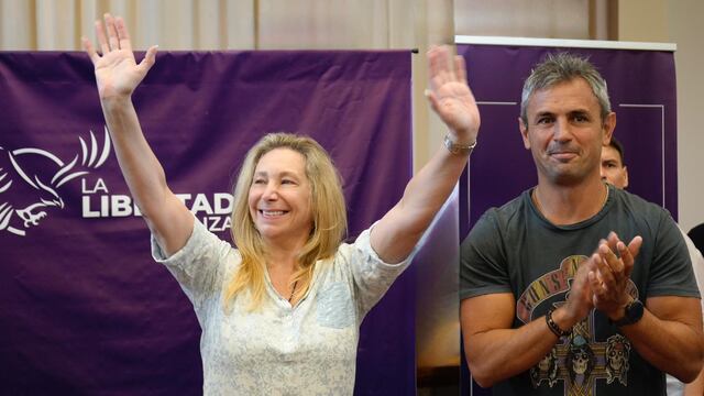 Entre internas, cruces y tensiones: se retrasan las negociaciones entre LLA y el PRO