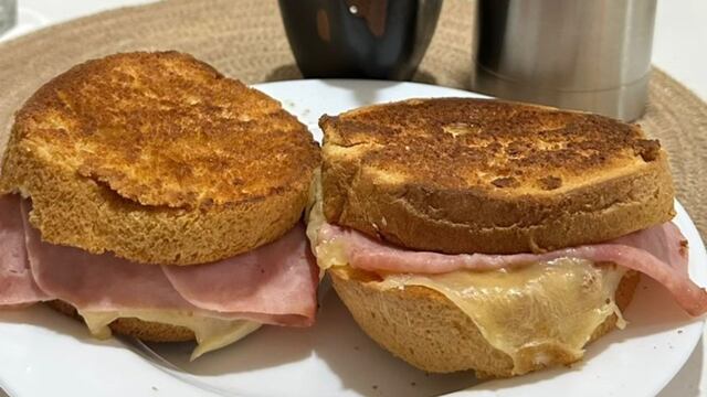 Tostado de pan dulce.