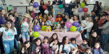 La compañía Había una vez de visita en Centros de Salud de Tres Arroyos y Bahía Blanca