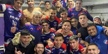 Rosario goleó y clasificó a los playoff