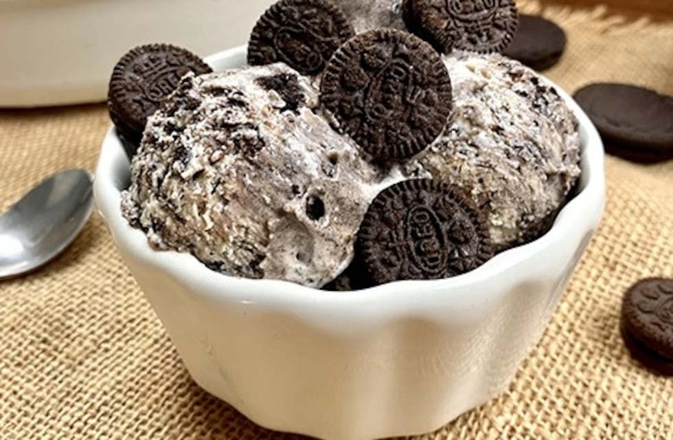 La receta definitiva de helado de crema Oreo casera: con solo 3 ingredientes