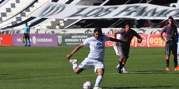 De penal y adentro. Pablo Magnín anotó cinco tantos en tres partidos. Goles que se extrañan en Alta Córdoba.