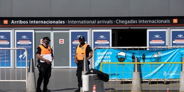 Este lunes podrán ingresar solo 600 pasajeros por día
Foto Clarin
