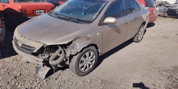 En la persecución fue apresado uno de los delincuentes que robó un vehículo (Policía).