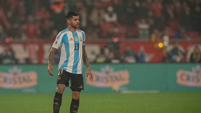Cuti Romero fue capitán de Argentina y Tottenham no dejó pasar la oportunidad.