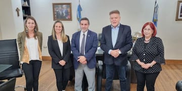 Ente Tucumán Turismo y Ministerio de Salud firman convenio para mejorar acceso a la salud en regiones más visitadas