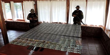Se trataba de más de 40.000 dólares, 5.930.000 guaraníes y más de 13.000 pesos.