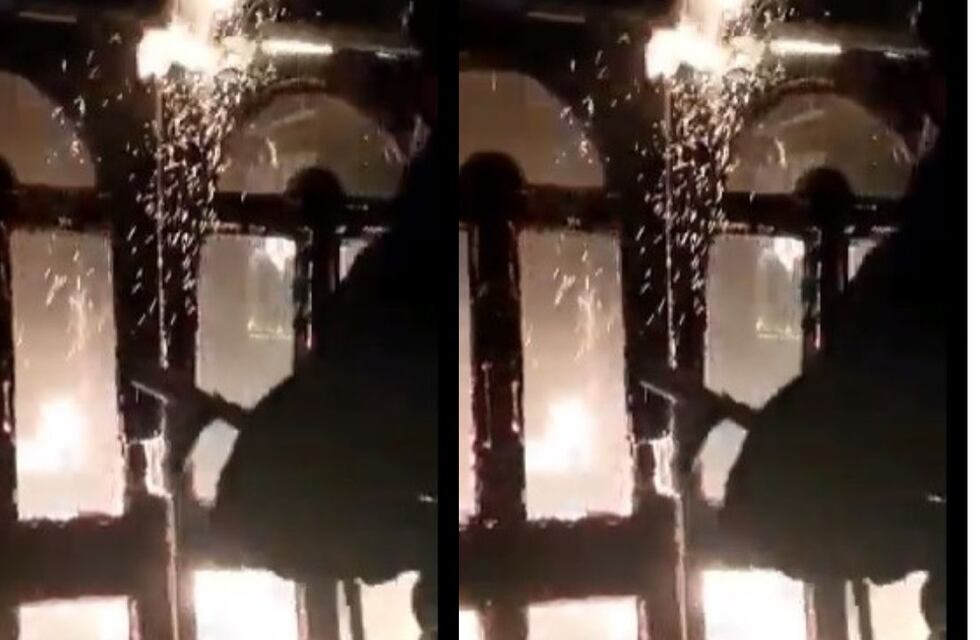 Video: tres vehículos se prendieron fuego y desataron un incendio en un garage de Córdoba