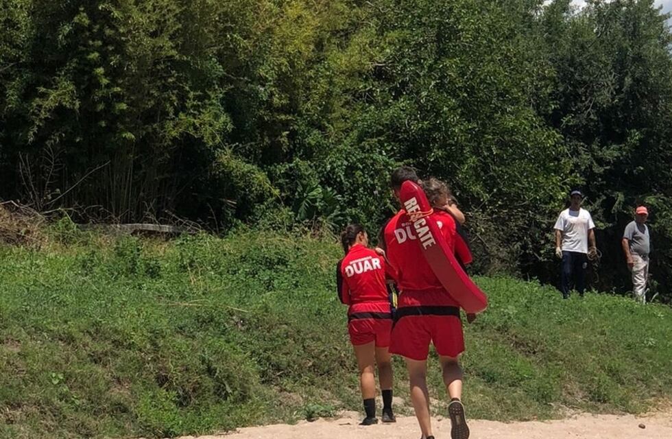 Rescate en Carlos Paz: salvaron a dos niños que jugaban en el río y fueron arrastrados por el agua