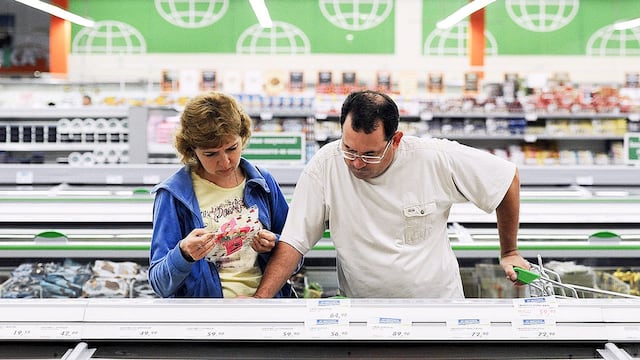 Las mismas empresas que tienen mataderos, se encargan de producir y distribuir alimentos veganos