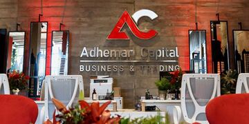 Adhemar Capital, otra financiera acusada de estafa.