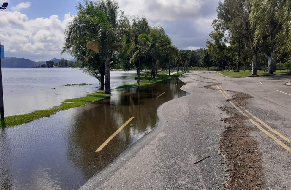 El día después del temporal en Carlos Paz: Retratos de una ciudad pasada por agua