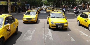 Taxistas piden un aumento de la bajada de bandera en Córdoba