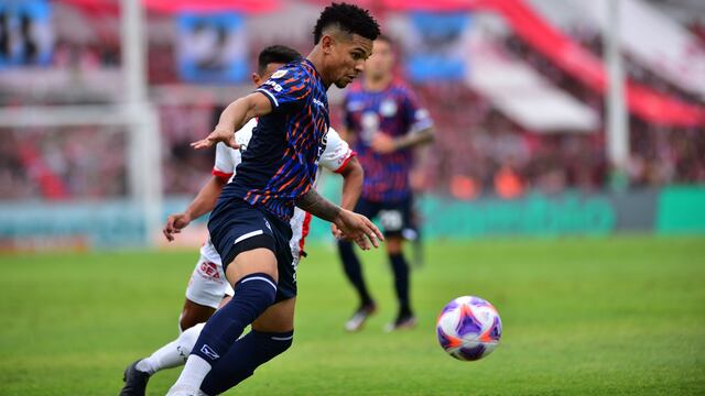 Diego Valoyes entró más activo ante Rosario Central y volvería al once titular de Talleres (Ramiro Pereyra / La Voz).