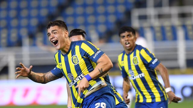 El mexicano Luca Martinez Dupuy celenra su gol ante San Lorenzo. (Twitter: @RosarioCentral)