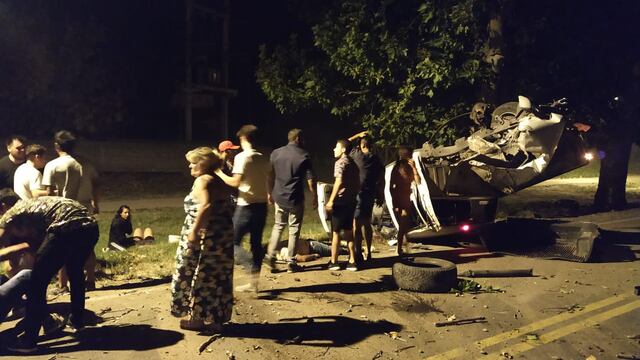 El conductor de la Chevrolet murió en el lugar y las acompañantes fueron internadas. Foto Diario de San Rafael.