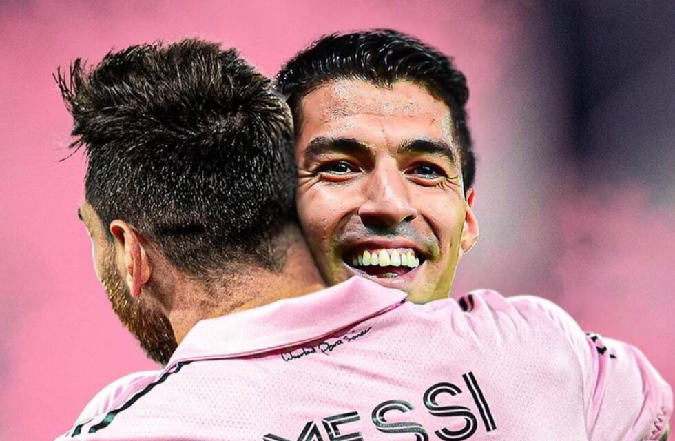 Entre lágrimas, Luis Suárez anunció su retiro de la selección uruguaya: el mensaje de Lionel Messi