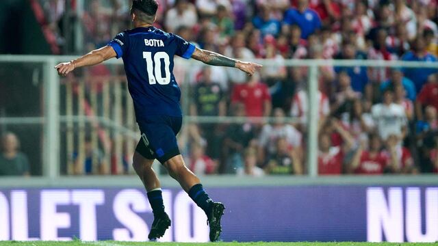 La noche del 10. Talleres ganó, con Rubén Botta de figura, y sigue soñando despierto (Prensa Talleres)