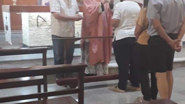 La imagen del Santo Cura Brochero fue colocada en la Iglesia Nuestra Señora del Carmen (Facebook)
