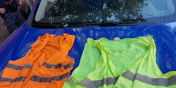 El operativo con los tres aprehendidos en barrio Nueva Córdoba.