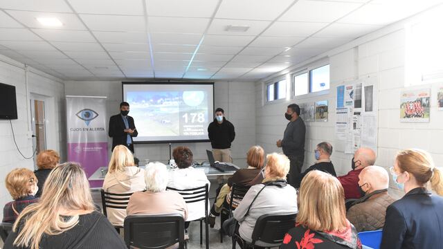 Capacitación al Consejo de Adultos Mayores sobre Ojos en Alerta