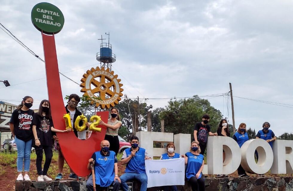 Eldorado: jóvenes del Interact Puerto Eldorado plantaron 102 árboles