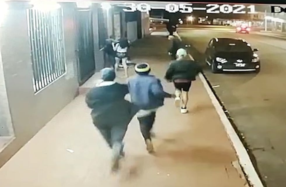 Un joven fue golpeado por una patota en Jardín América