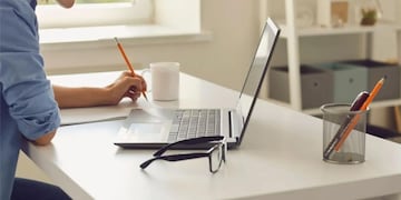 Cómo es el curso gratuito que lanzó Banco Santander y Google sobre la Inteligencia Artificial.