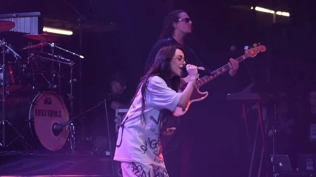 La artista de 21 años se presentó ante más de mil personas en la sala de San Lorenzo y Mitre. (@rodricaliph)