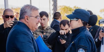 En el 202° aniversario de la institución, el mandatario agradeció la labor diaria de cada integrante de la fuerza.
