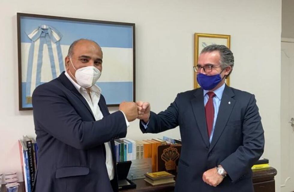 El gobernador Juan Manzur dio inicio a la gira comercial por Brasil en Curitiba