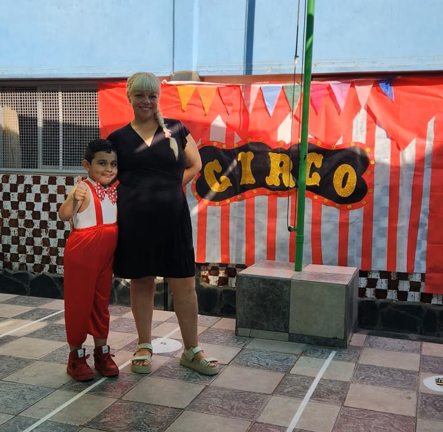 La mujer y el nene que fueron hallados muertos